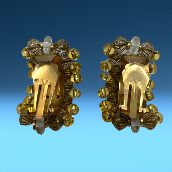 Vintage 1980s Earrings Beaded Acrylic Semi Hoop Cluster Clip On Huggie Wrap - Picture 3 of 5